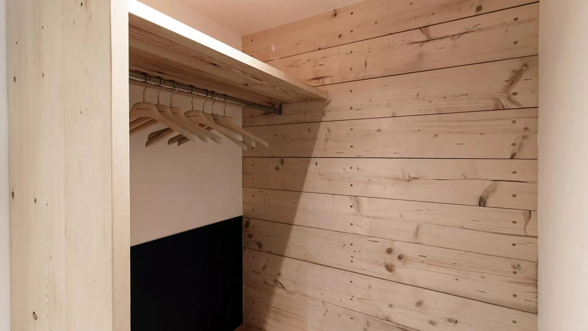 Apartamento Fitzgerald Building - The House Of Travelers Como 0*,  Italia