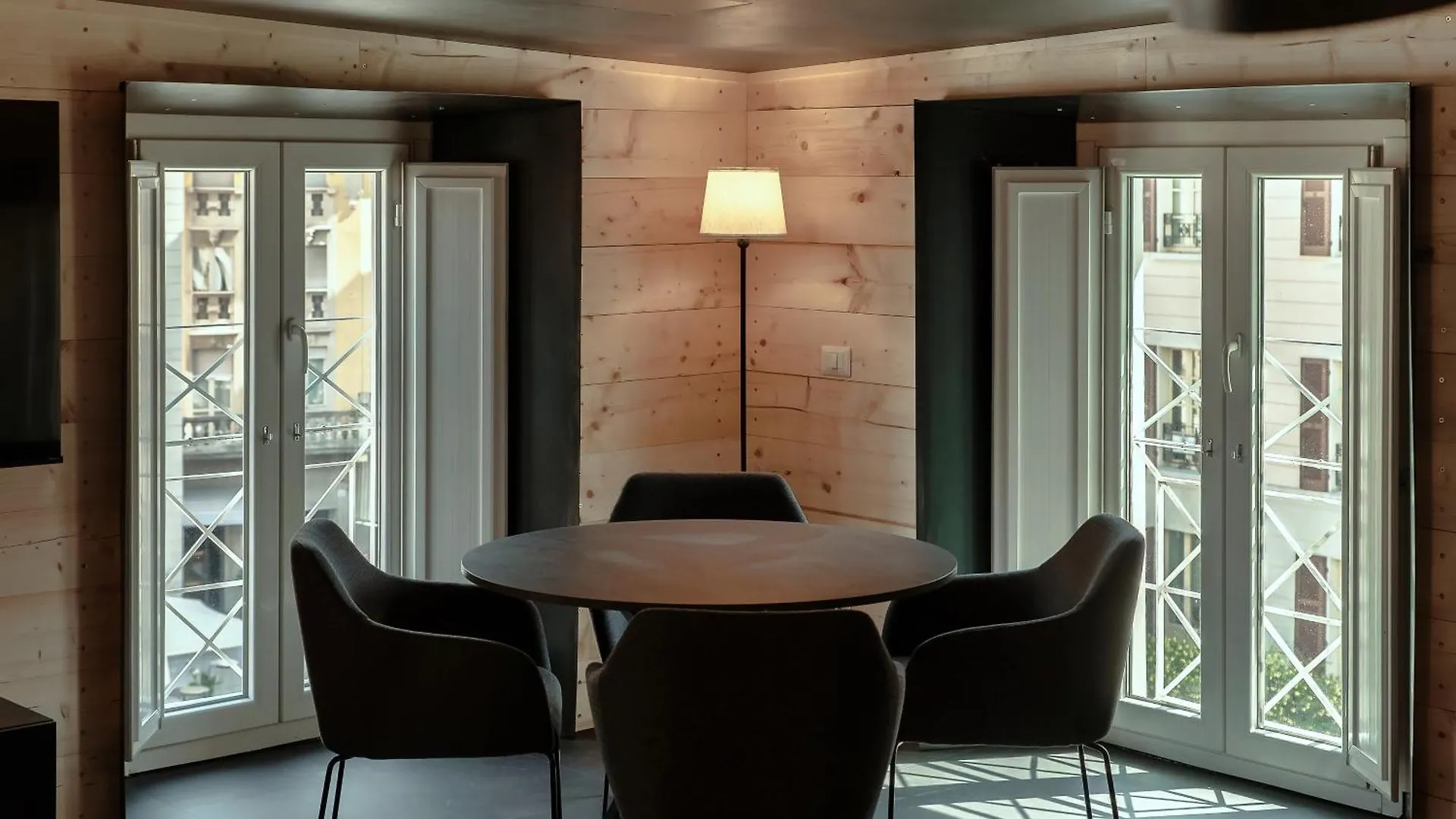 Apartamento Fitzgerald Building - The House Of Travelers Como Italia